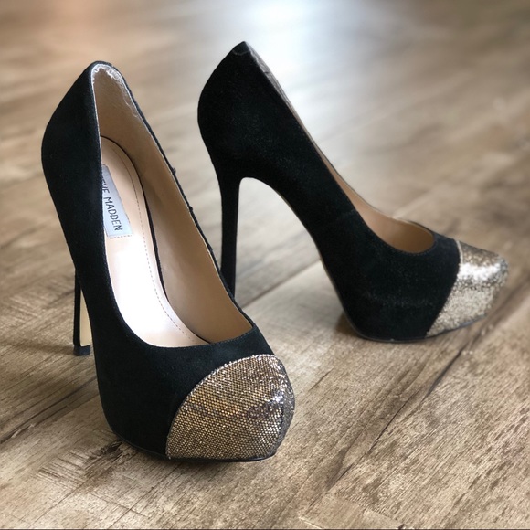 Steve Madden Kavit Black Suede Gold Toe Platforms - Picture 8 of 8